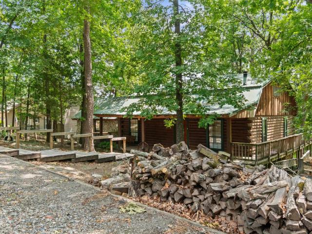 House for sale in Ark