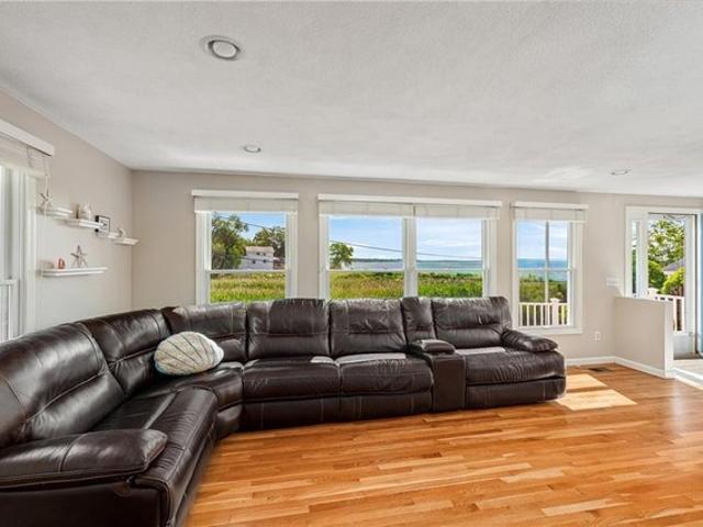 House for sale in Warwick, Rhode Island