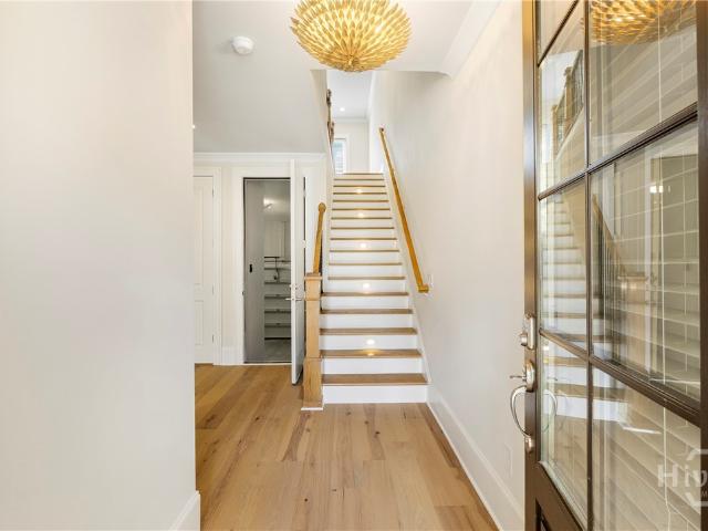 Townhouse for sale in Eastern Wharf, Savannah