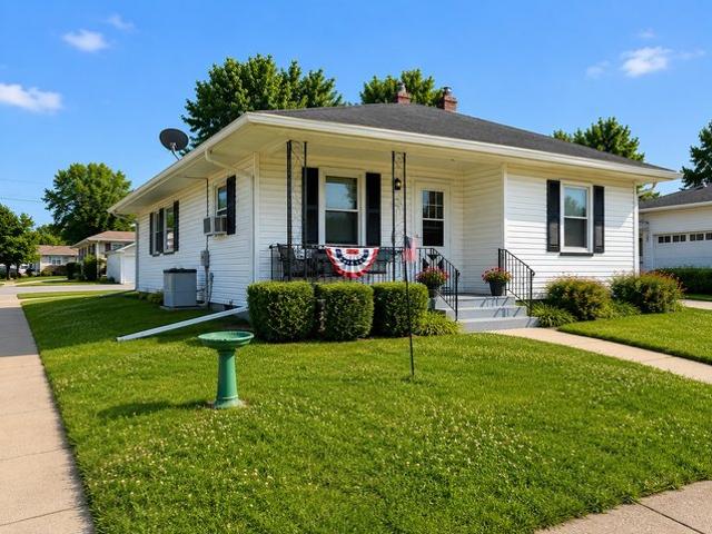 House for sale in Oglesby, Illinois