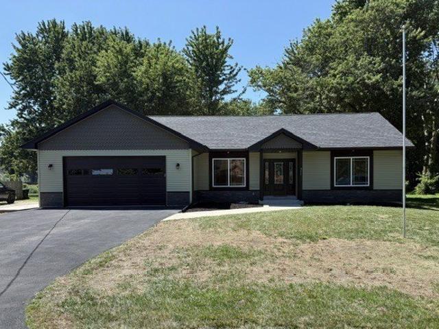 House for sale in Braidwood, Illinois