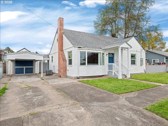 House for sale in Oregonia