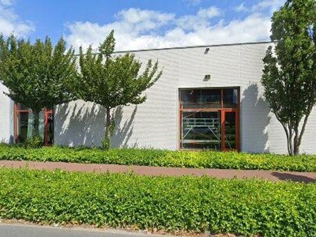 Bedrijfspand te huur in De Hurk, Eindhoven