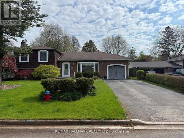 House for rent in Burlington, Ontario