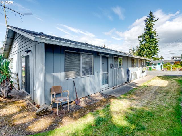 House for sale in Saint Helens, Columbia County