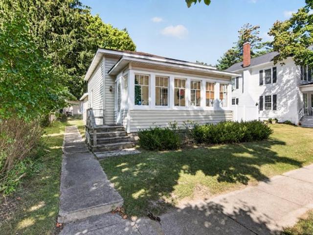 House for sale in Pentwater, Oceana County