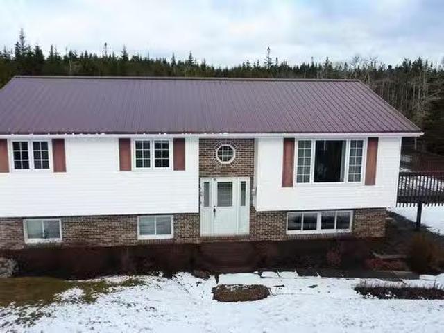 House for sale in Sherbrooke, Nova Scotia