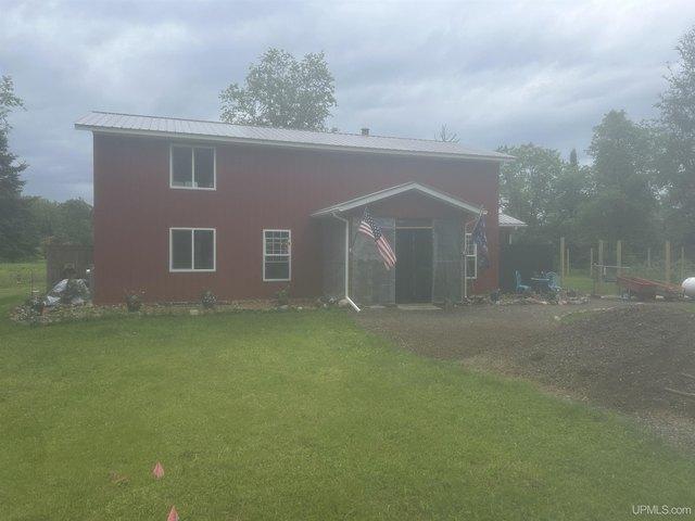 House for sale in Crystal Falls, Michigan