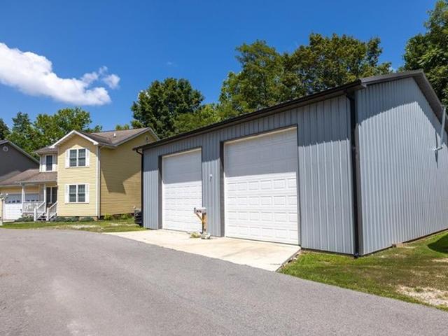 House for sale in Hazard, Kentucky