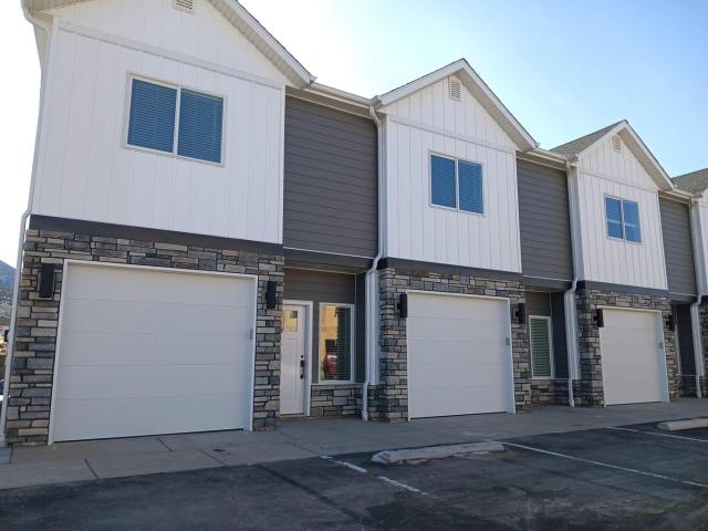 House for sale in Iron, Utah
