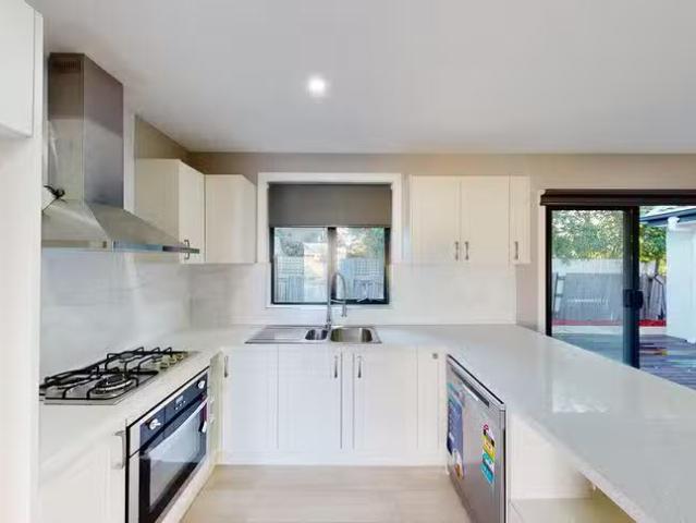 House for rent in Deer Park, Victoria