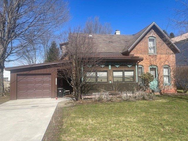 House for sale in Centerville, Pennsylvania