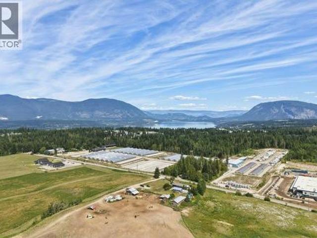 Farm for sale in Salmon Arm, British Columbia