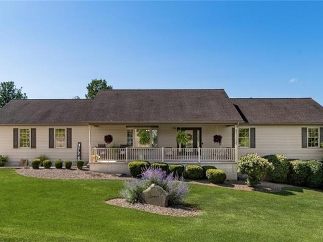 House for sale in Dresden, Ohio