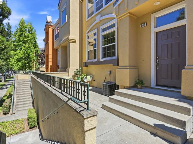 Townhouse for sale in Fremont, California