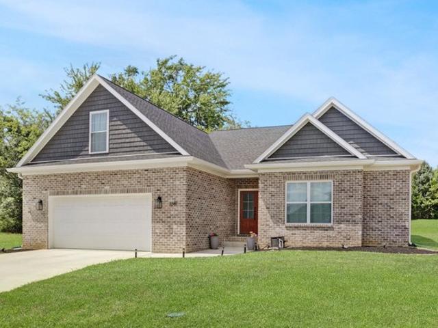 House for sale in Newburgh, Indiana