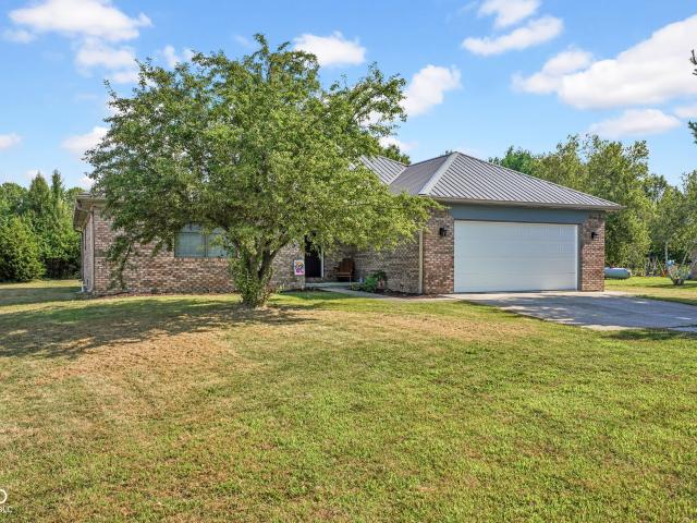 House for sale in Stilesville, Indiana