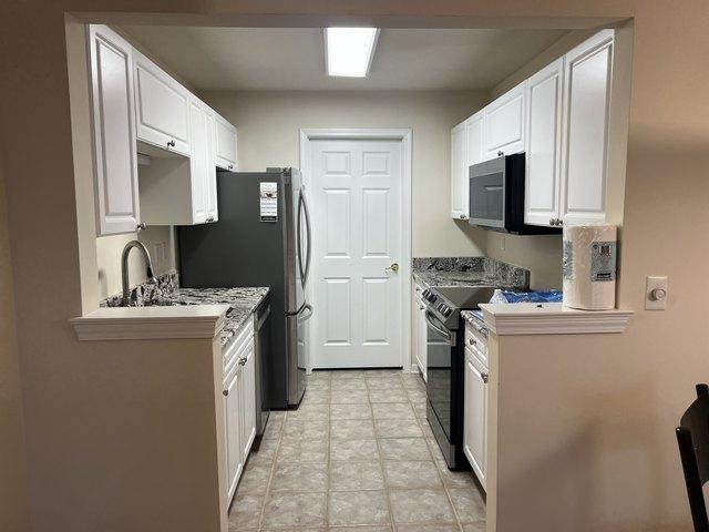 Condo for rent in Rochester Hills, Michigan