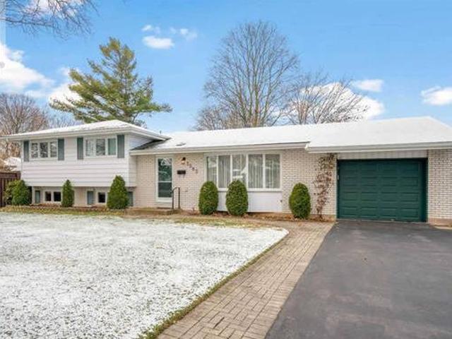 House for sale in Niagara, Ontario