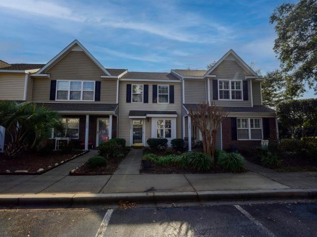 Townhouse for sale in Myrtle Beach, South Carolina