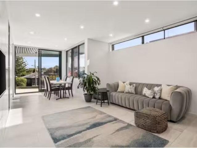 Apartment for rent in Rose Bay, Tasmania