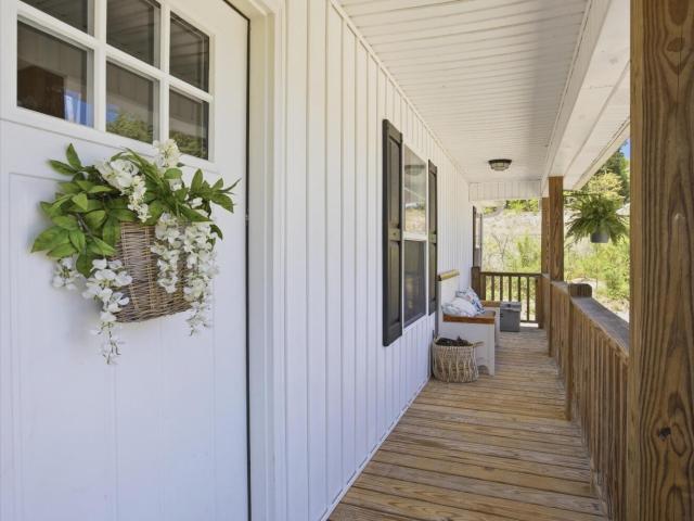 House for sale in Tunnel Hill, Whitfield County