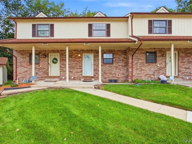 Townhouse for sale in Westland, Michigan