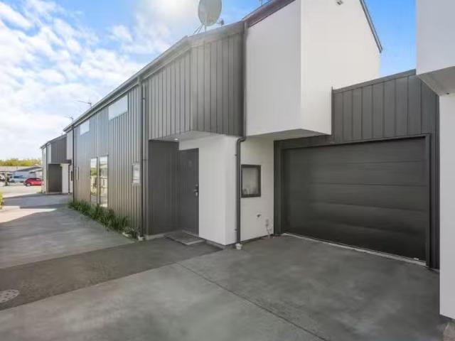 House for sale in Riccarton, Canterbury