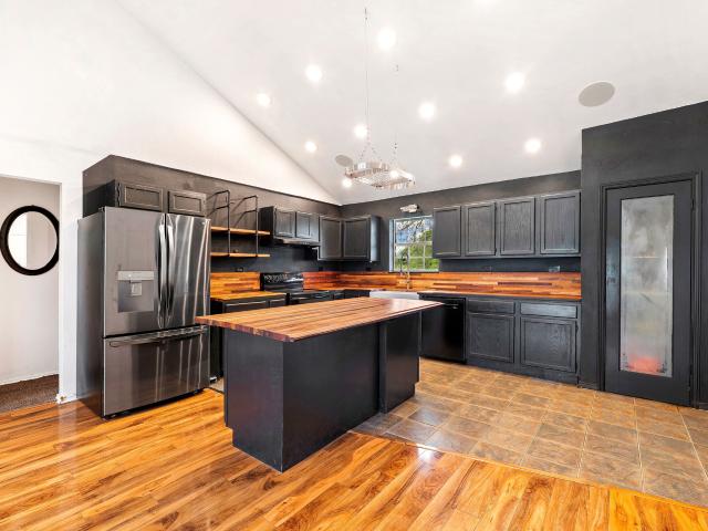 House for sale in Smithville, Texas