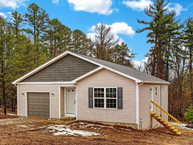 House for sale in New Straitsville, Ohio