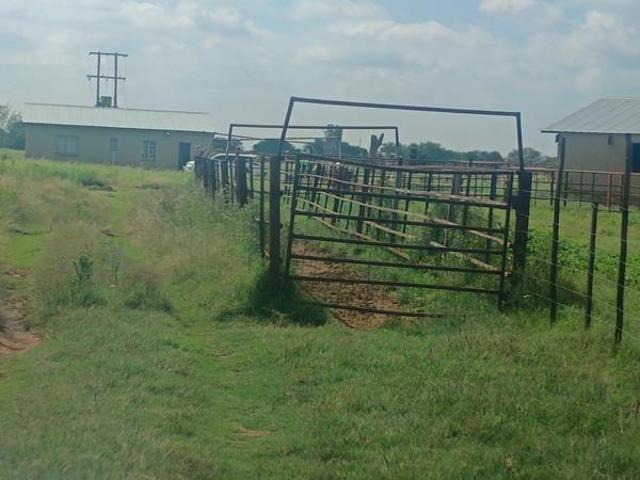 Farm for sale in Dr Ruth Segomotsi Mompati District Municipality, North West