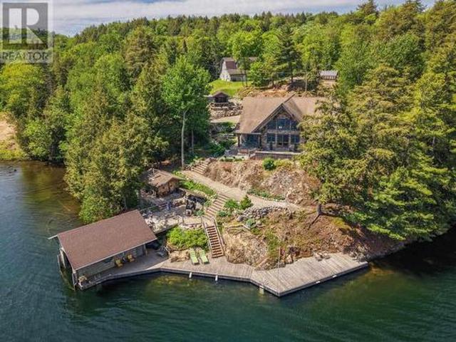 House for sale in Ontario