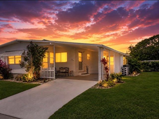 House for sale in Ellenton, Florida