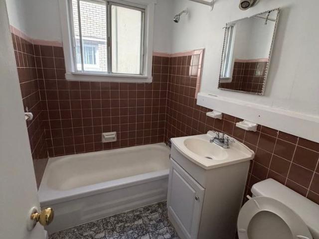 Apartment for rent in St. Leonard's, Quebec