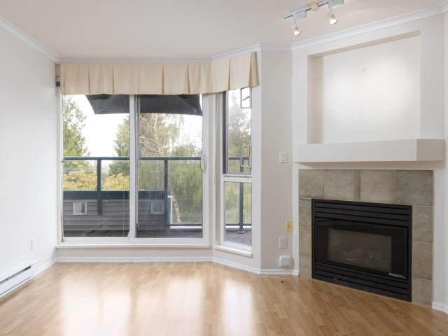 Apartment for rent in Vancouver, British Columbia