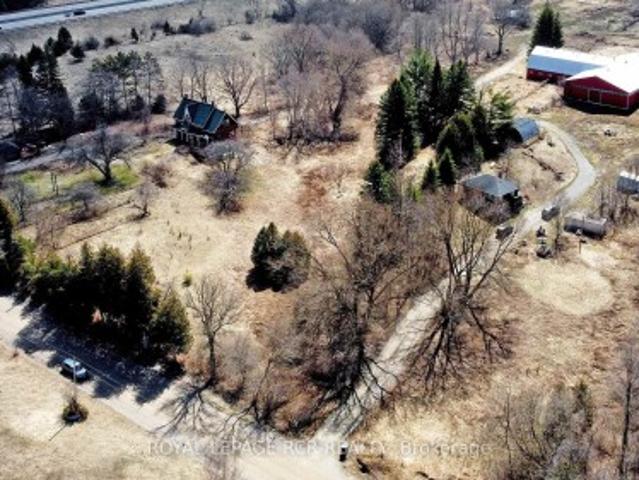Farm for sale in Bradford West Gwillimbury, Ontario