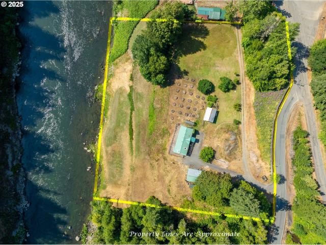 House for sale in Agness