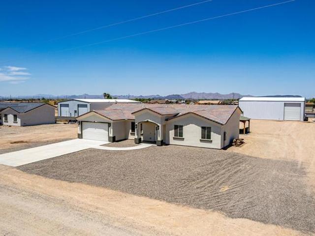 House for sale in Tonopah House for sale in Tonopah