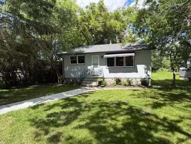 House for sale in Alberta