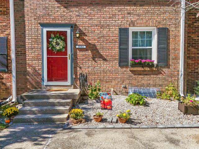 Townhouse for sale in Jonestown, Lexington