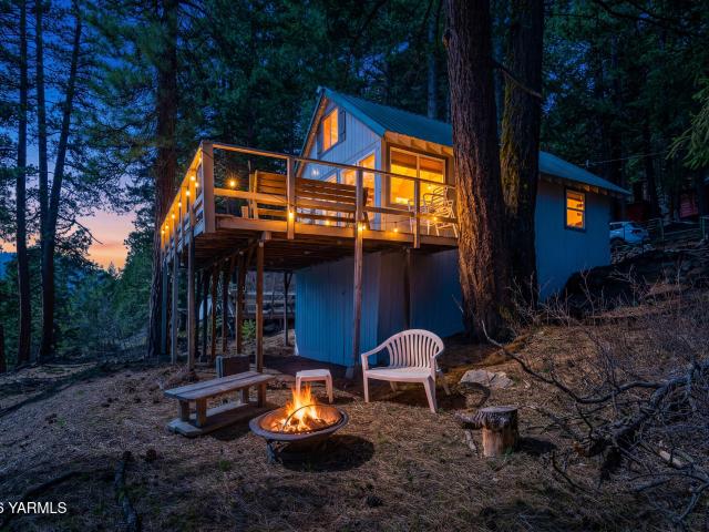 House for sale in Naches, Washington