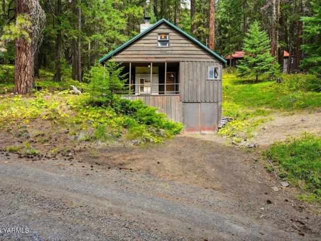 House for sale in Naches, Washington