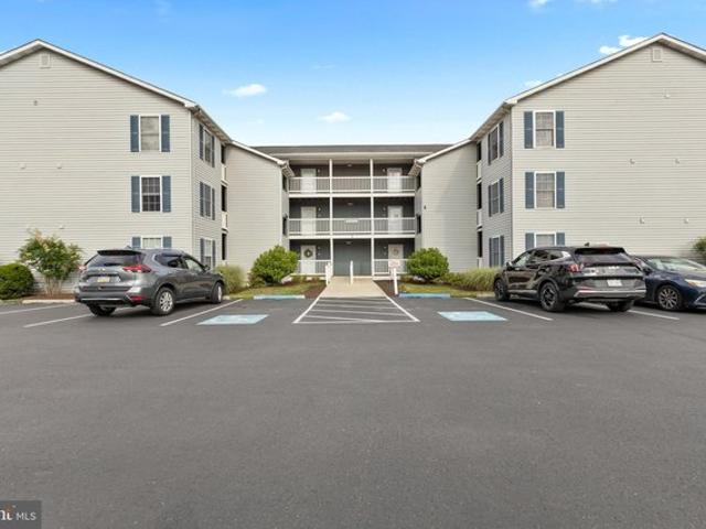 Condo for sale in Delaware