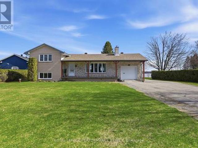 House for sale in East Hawkesbury, Ontario