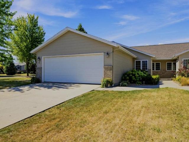 House for sale in Pointe West, Fargo