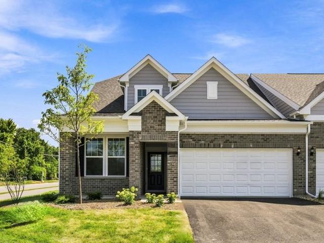 Condo for sale in Woodridge, Illinois