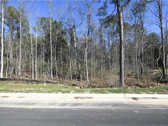 Land for sale in Auburn, Alabama