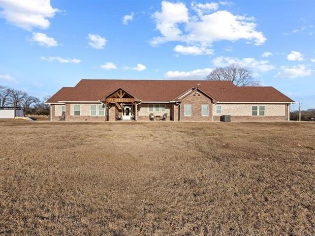 Farm for sale in Atoka, Oklahoma