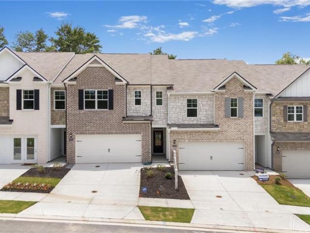 Townhouse for sale in Decatur, Georgia
