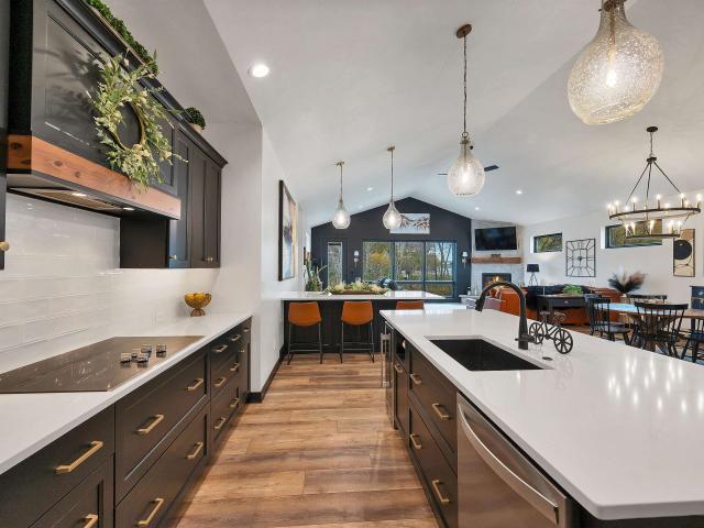 House for sale in Ashwaubenon, Wisconsin